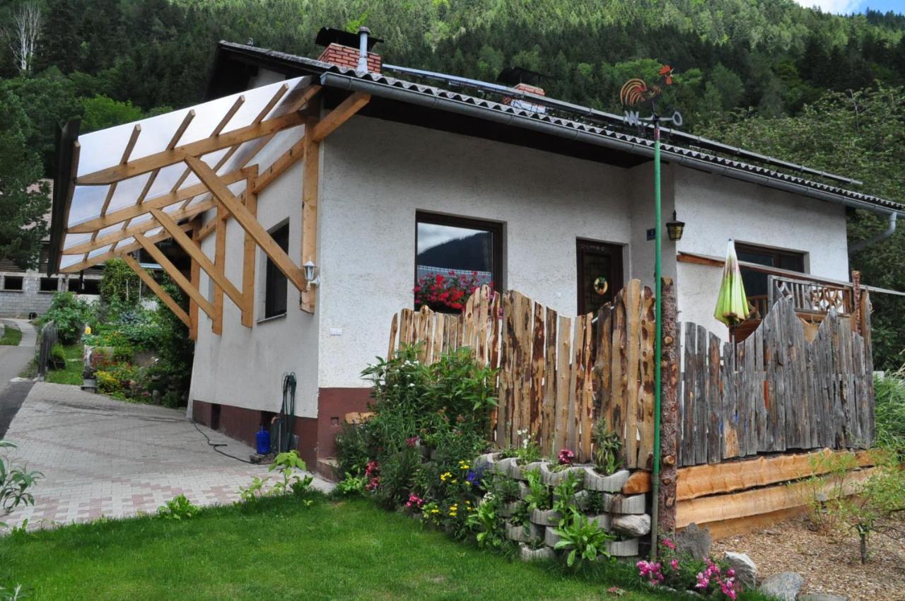 Ferienhaus Weiss Lind bei Scheifling Екстер'єр фото